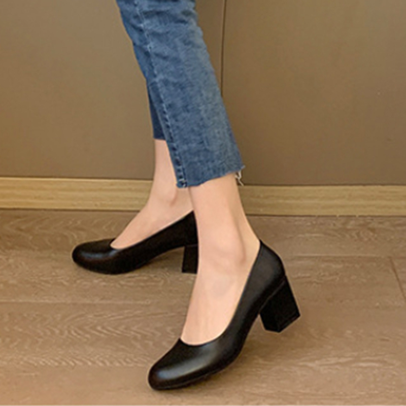 Leather Work Women Shoes - Womens Black Leather Block Heel Pumps